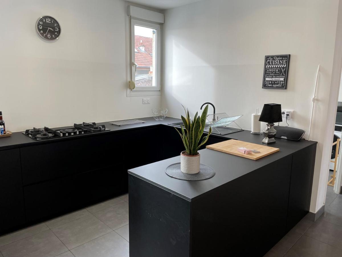 Le Cinquante-Deux Appartement De Charme Reims Exterior photo
